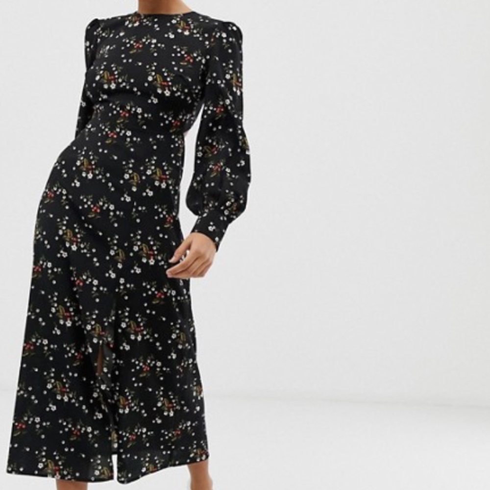 *NEW Fashion Union PETITE midi dress w/ open back